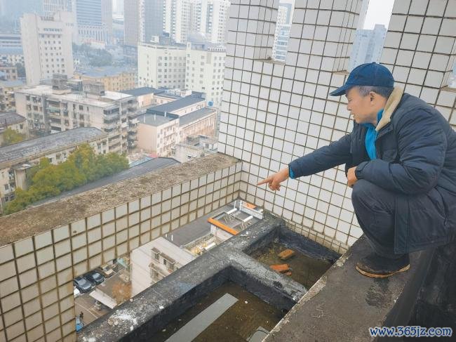 卫健部门回话湖南坠一火实习医师案件
